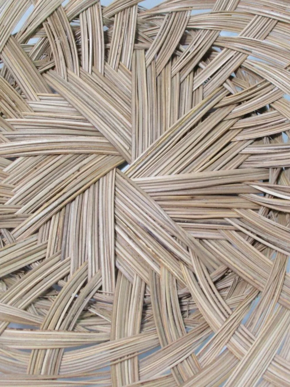 Scallop Weave Wicker Basket Round 13.5in Storage Wall Decor Rattan Woven Boho